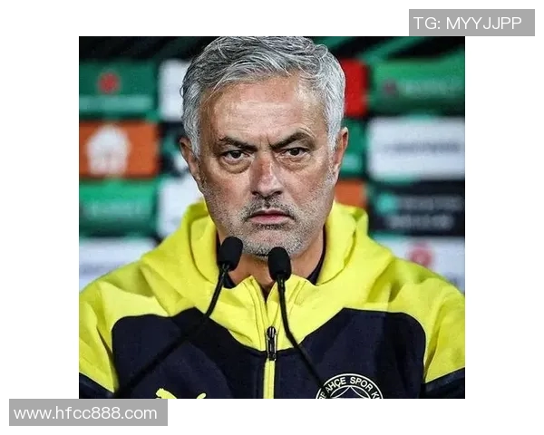 足坛巨星加盟潮来袭多位球星免费签约掀起转会市场新风暴